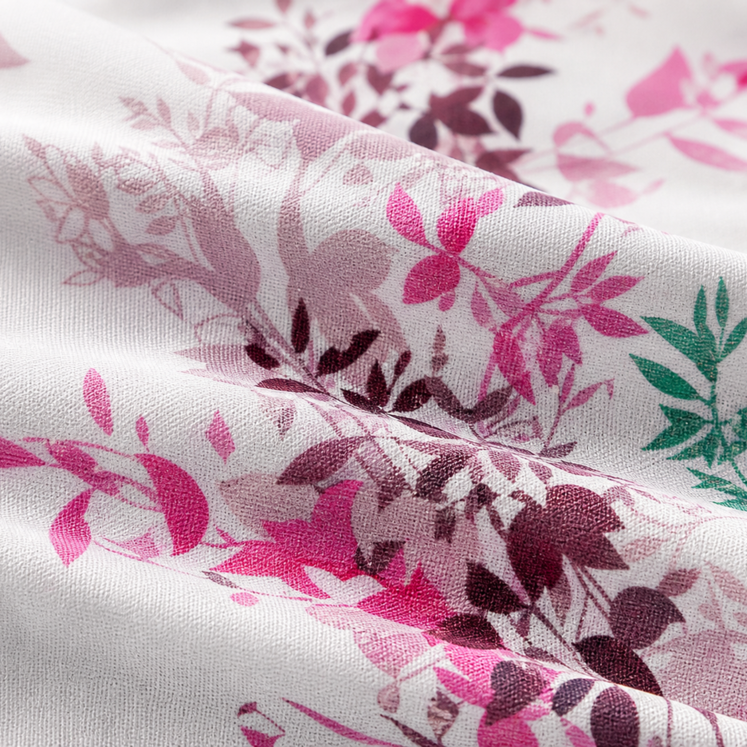 Sukoon Elegant Pink Floral Double Bedsheet with 2 Pillow Covers – Soft Cotton Blend Bedding Set